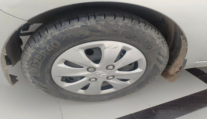 2011 Hyundai i10 SPORTZ 1.2, Petrol, Manual, 35,562 km, tyre