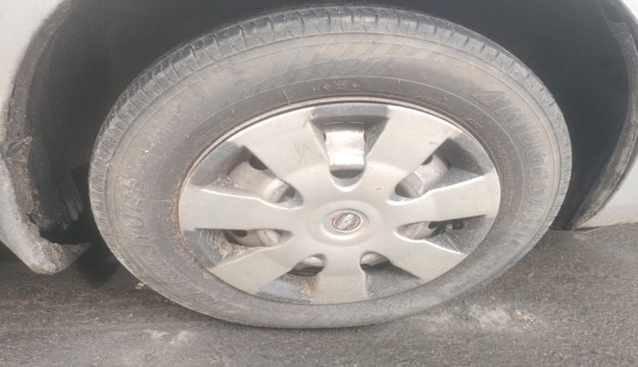 2010 Maruti Wagon R 1.0 LXI, Petrol, Manual, 95,668 km, tyre