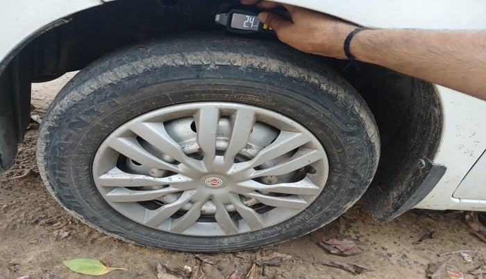 2012 Maruti Wagon R 1.0 LXI, Petrol, Manual, 70,509 km, tyre