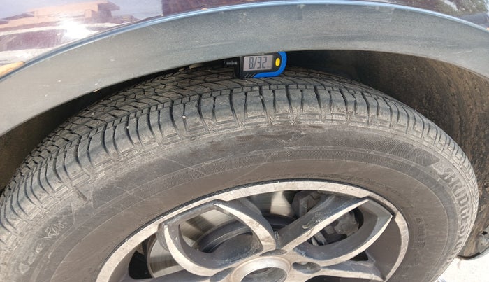 2018 Mahindra XUV500 W7 AT, Diesel, Automatic, 88,880 km, tyre