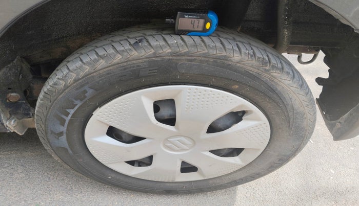2022 Maruti Alto K10 VXI, Petrol, Manual, 14,562 km, tyre