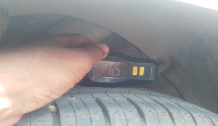 2011 Hyundai i20 MAGNA (O) 1.2, Petrol, Manual, 79,168 km, tyre
