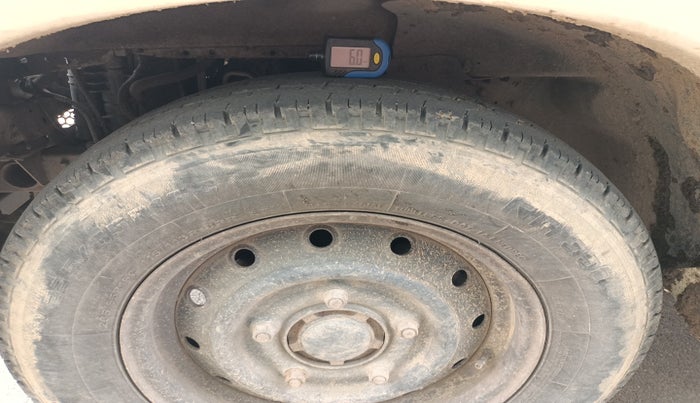 2011 Mahindra Scorpio SLE, Diesel, Manual, 2,47,336 km, tyre