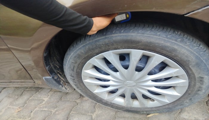 2016 Maruti Ciaz VDI SHVS, Diesel, Manual, 91,067 km, tyre