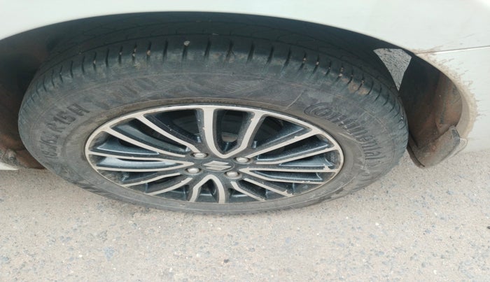 2020 Maruti Dzire ZXI Plus, Petrol, Manual, 83,369 km, tyre