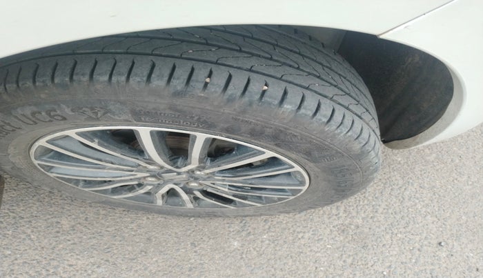 2020 Maruti Dzire ZXI Plus, Petrol, Manual, 83,369 km, tyre