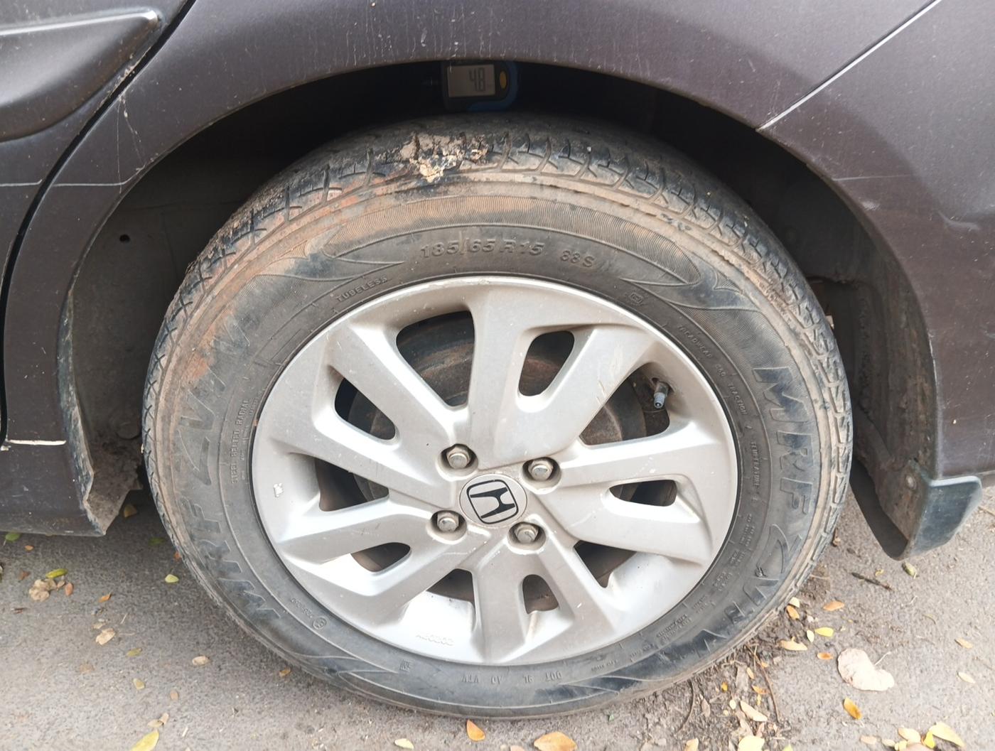 2015 Honda Mobilio 1.5L I-DTEC V, Diesel, Manual, 92,000 km, tyre