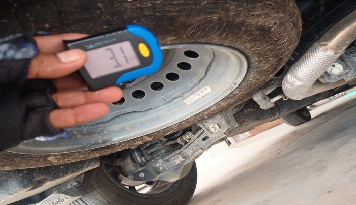 2024 Mahindra XUV700 AX 7 D MT 7 STR, Diesel, Manual, 25,016 km, tyre