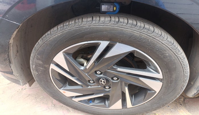 2021 Hyundai NEW I20 ASTA (O) 1.2 MT, Petrol, Manual, 26,924 km, tyre