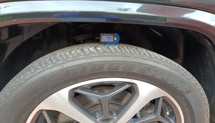 2023 Jeep MERIDIAN Overland 4x4 AT, Diesel, Automatic, 16,700 km, tyre