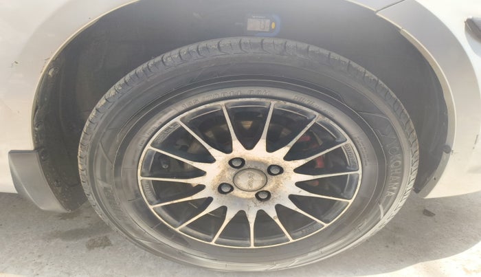 2012 Maruti Swift VDI, Diesel, Manual, 1,92,418 km, tyre