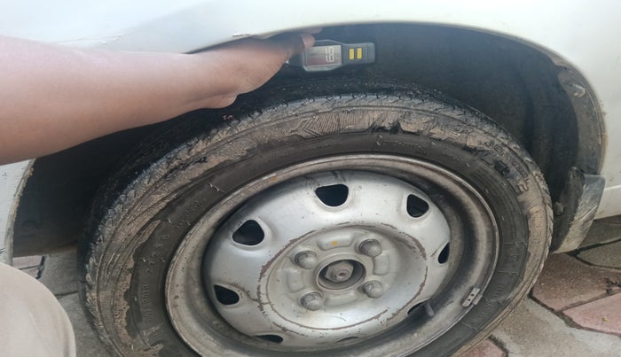 2011 Maruti Alto K10 LXI, Petrol, Manual, 1,01,400 km, tyre
