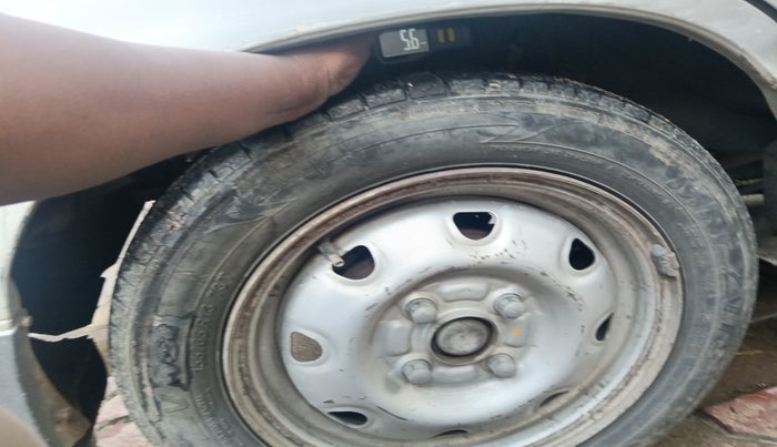 2011 Maruti Alto K10 LXI, Petrol, Manual, 1,01,400 km, tyre