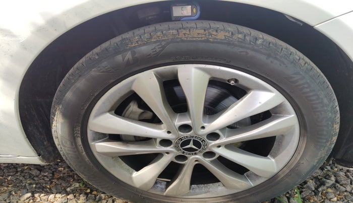 2018 Mercedes Benz C Class C 220 CDI AVANTGARDE, Diesel, Automatic, 65,065 km, tyre