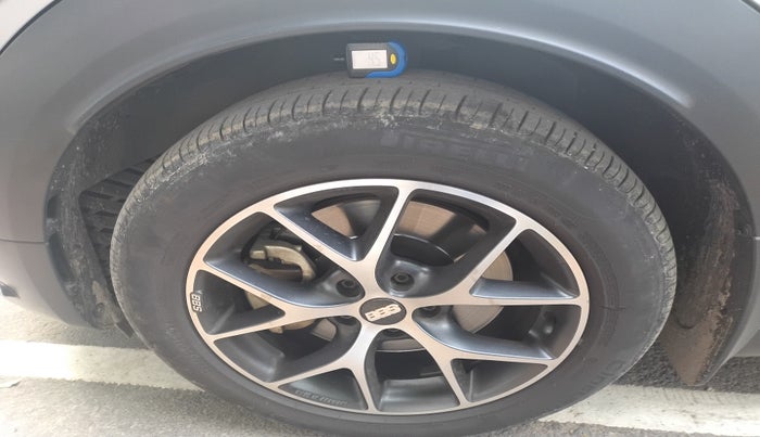 2019 BMW Mini Cooper S Countryman , Petrol, Automatic, 33,623 km, tyre