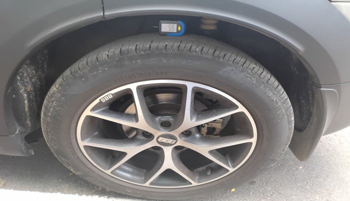 2019 BMW Mini Cooper S Countryman , Petrol, Automatic, 33,623 km, tyre