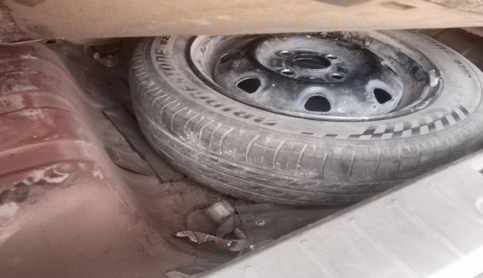 2010 Maruti Alto K10 VXI, Petrol, Manual, 1,30,155 km, tyre