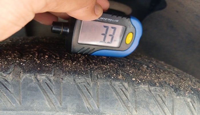 2020 Mahindra XUV500 W11, Diesel, Manual, 61,033 km, tyre