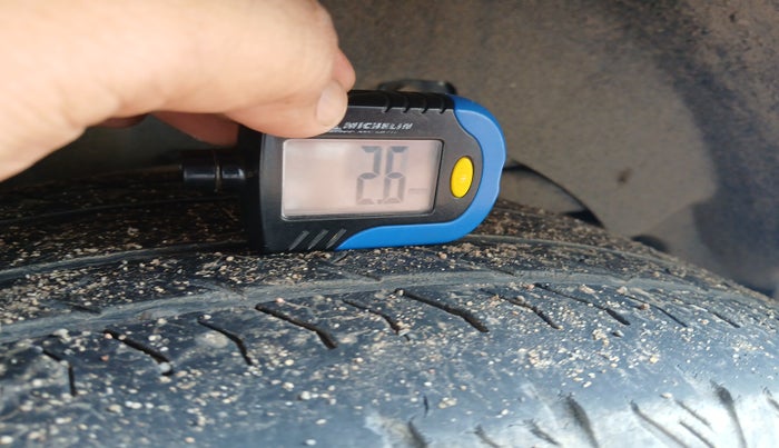 2020 Mahindra XUV500 W11, Diesel, Manual, 61,033 km, tyre