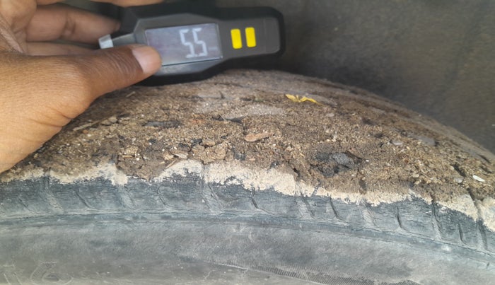 2012 Maruti Swift VDI, Diesel, Manual, 1,40,963 km, tyre