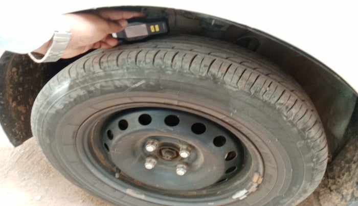 2014 Hyundai Elite i20 SPORTZ 1.4 CRDI, Diesel, Manual, 96,698 km, tyre