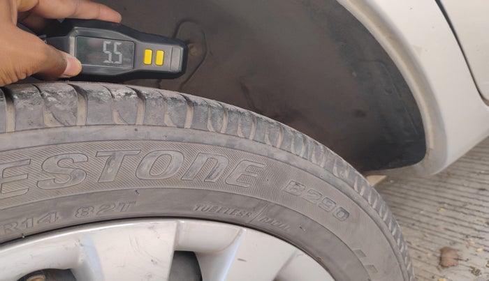 2012 Toyota Etios Liva GD, Diesel, Manual, 1,34,326 km, tyre