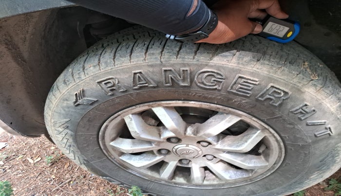 2016 Mahindra TUV300 T8, Diesel, Manual, 84,004 km, tyre