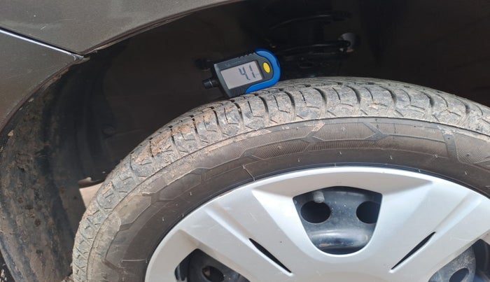 2013 Maruti Wagon R 1.0 VXI, Petrol, Manual, 1,09,727 km, tyre