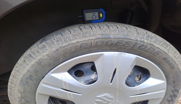 2013 Maruti Wagon R 1.0 VXI, Petrol, Manual, 1,09,727 km, tyre
