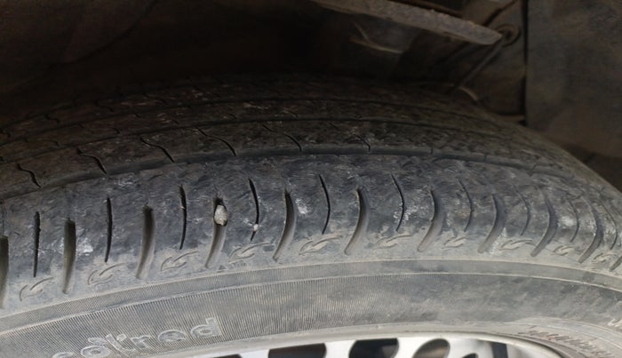 2021 Maruti Vitara Brezza LXI, Petrol, Manual, 45,634 km, tyre