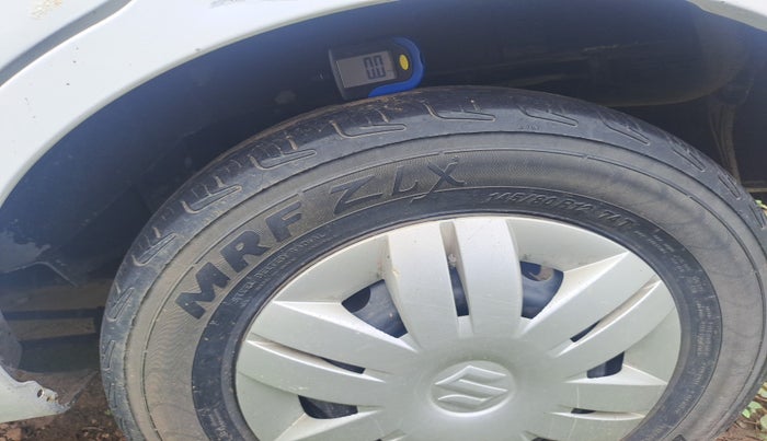 2017 Maruti Alto 800 LXI, Petrol, Manual, 1,15,591 km, tyre