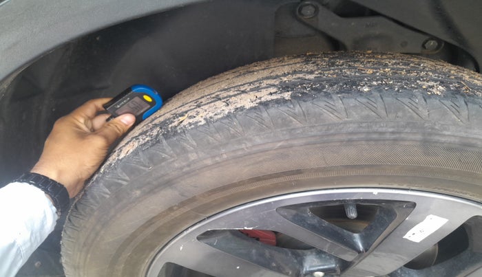 2022 Tata Safari XZ PLUS DARK EDITION, Diesel, Manual, 99,033 km, tyre