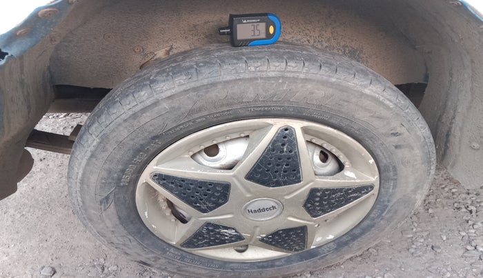 2018 Maruti OMNI E STD, Petrol, Manual, 10,11,500 km, tyre