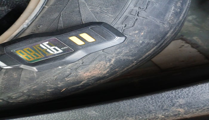 2018 Maruti S Cross ZETA 1.3, Diesel, Manual, 1,91,421 km, tyre