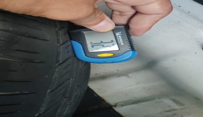 2018 Hyundai Creta S 1.4 DIESEL, Diesel, Manual, 2,24,413 km, tyre