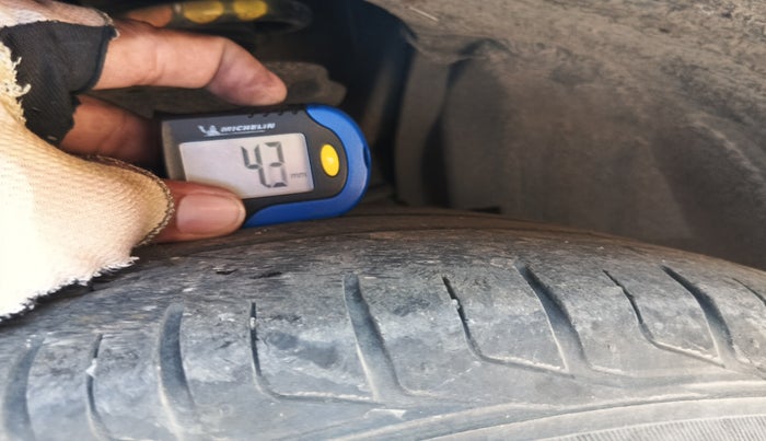 2020 Tata NEXON XMA SUNROOF DIESEL, Diesel, Automatic, 80,929 km, tyre