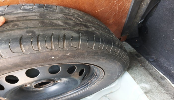 2020 Tata NEXON XMA SUNROOF DIESEL, Diesel, Automatic, 80,929 km, tyre