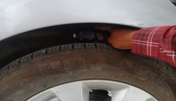 2015 Hyundai Verna FLUIDIC 4S 1.6 VTVT S, Petrol, Manual, 37,570 km, tyre