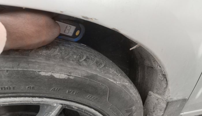 2016 Maruti Celerio ZXI AMT (O), Petrol, Automatic, 1,03,988 km, tyre
