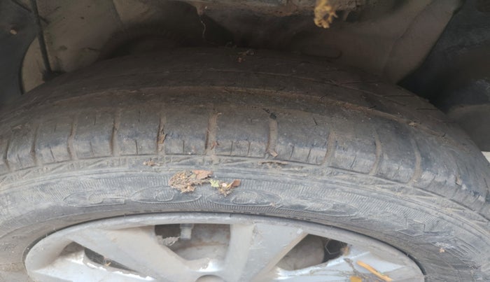 2012 Tata Indigo ECS LS TDI , Diesel, Manual, 1,30,000 km, tyre