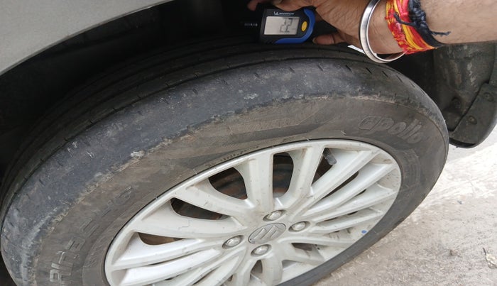 2023 Maruti Dzire ZXI CNG, Petrol, Manual, 45,961 km, tyre