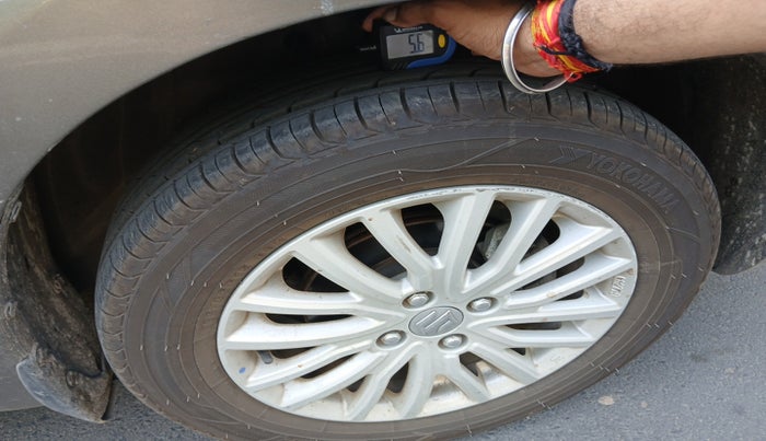 2023 Maruti Dzire ZXI CNG, Petrol, Manual, 45,961 km, tyre