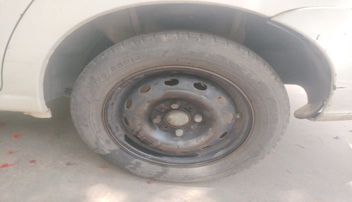 2016 Tata Indigo ECS LX CR4, Diesel, Manual, 2,08,600 km, tyre