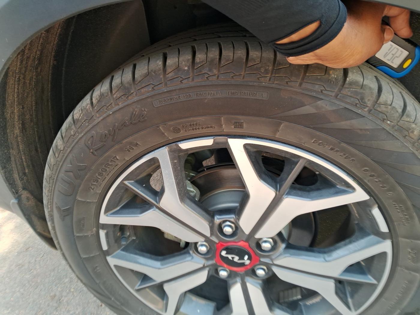 2023 KIA SELTOS GTX (O) 1.4, Petrol, Manual, 6,772 km, tyre