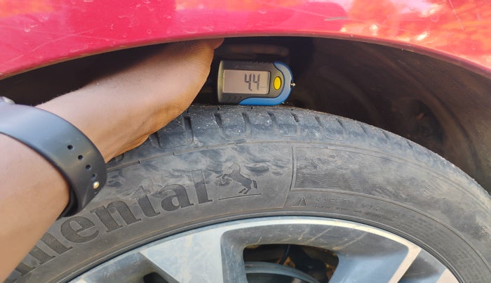 2018 Tata TIGOR XZA PETROL, Petrol, Automatic, 1,19,000 km, tyre