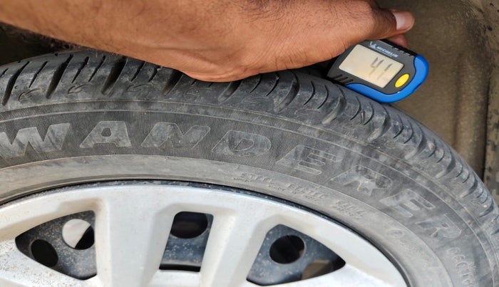 2022 Maruti Vitara Brezza VXI, Petrol, Manual, 29,515 km, tyre