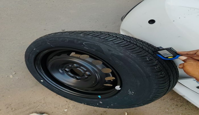 2018 Nissan Micra XL CVT, Petrol, Automatic, 40,465 km, tyre