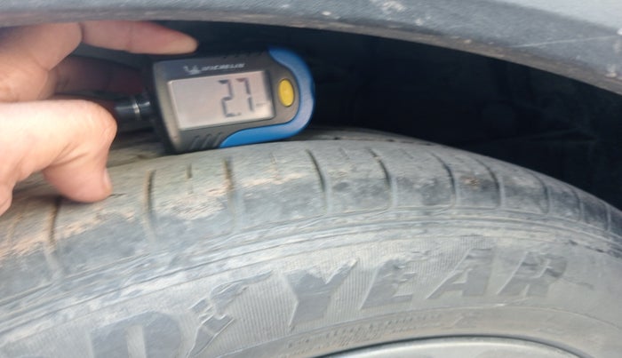 2021 Ford FREESTYLE TITANIUM 1.2 PETROL, Petrol, Manual, 29,900 km, tyre