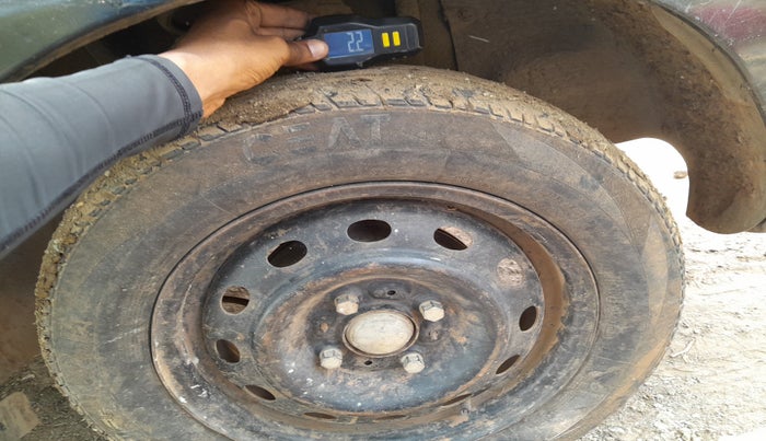 2009 Tata Indigo CS GLX, Petrol, Manual, 56,687 km, tyre