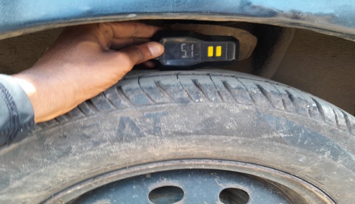 2009 Tata Indigo CS GLX, Petrol, Manual, 56,687 km, tyre